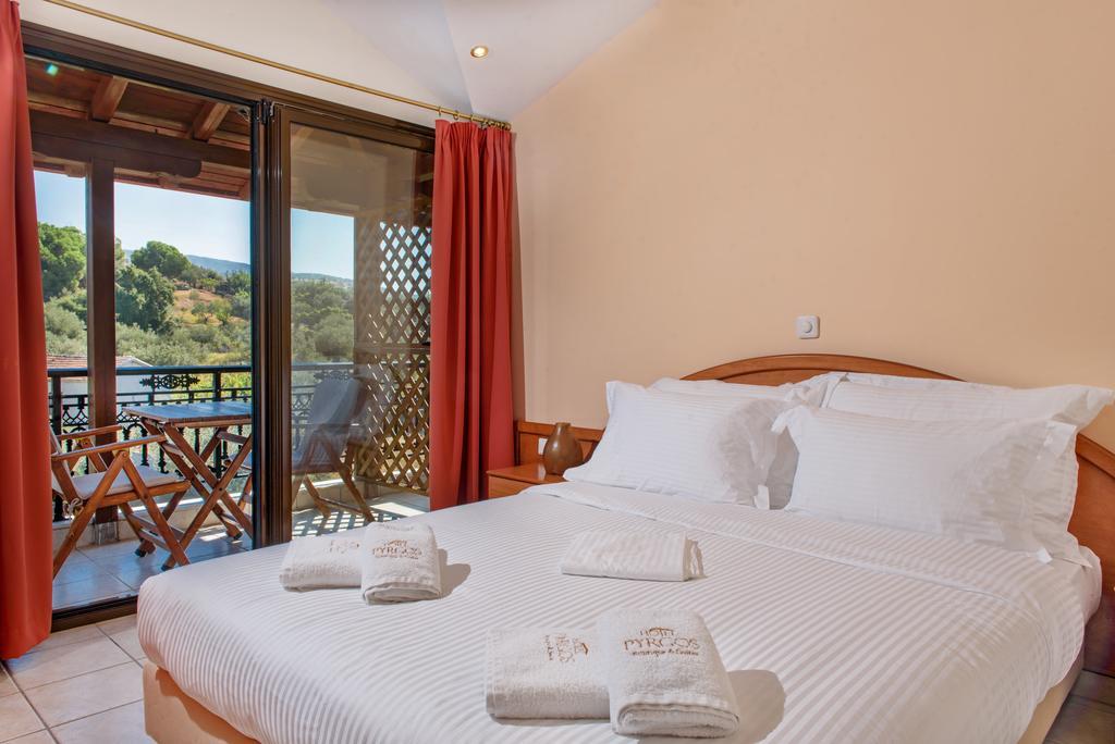 Pyrgos Hotel Ouranoupoli Eksteriør bilde
