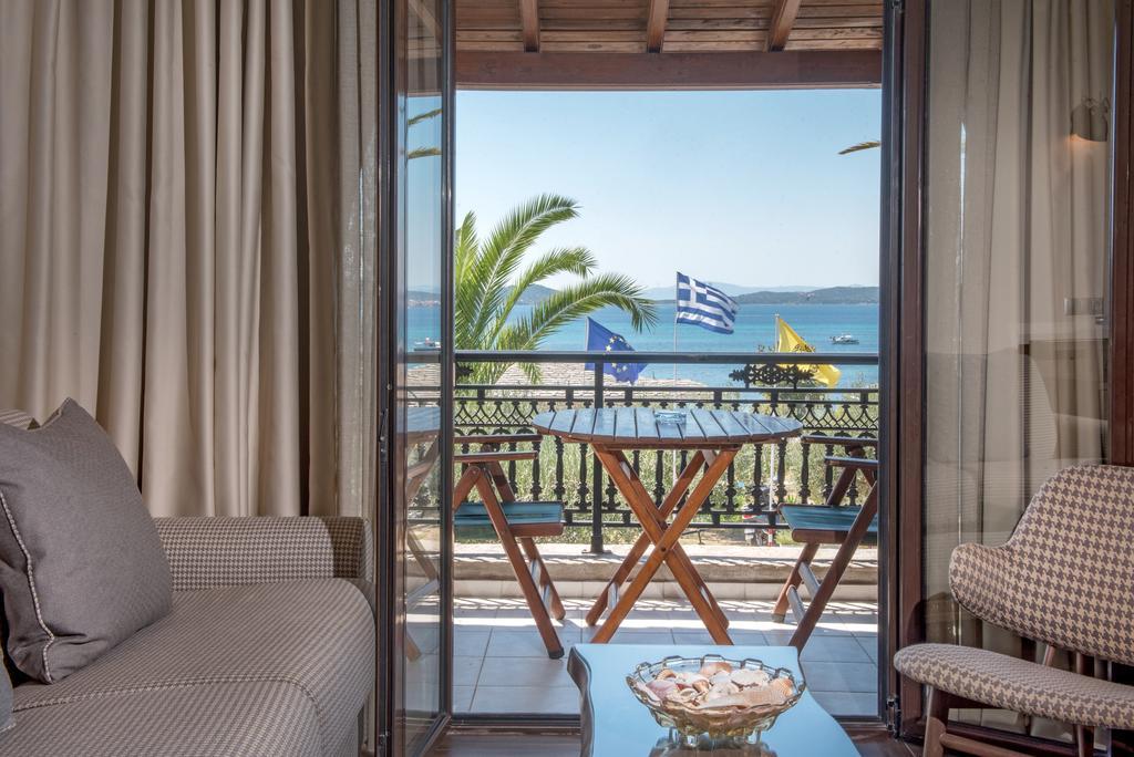Pyrgos Hotel Ouranoupoli Eksteriør bilde